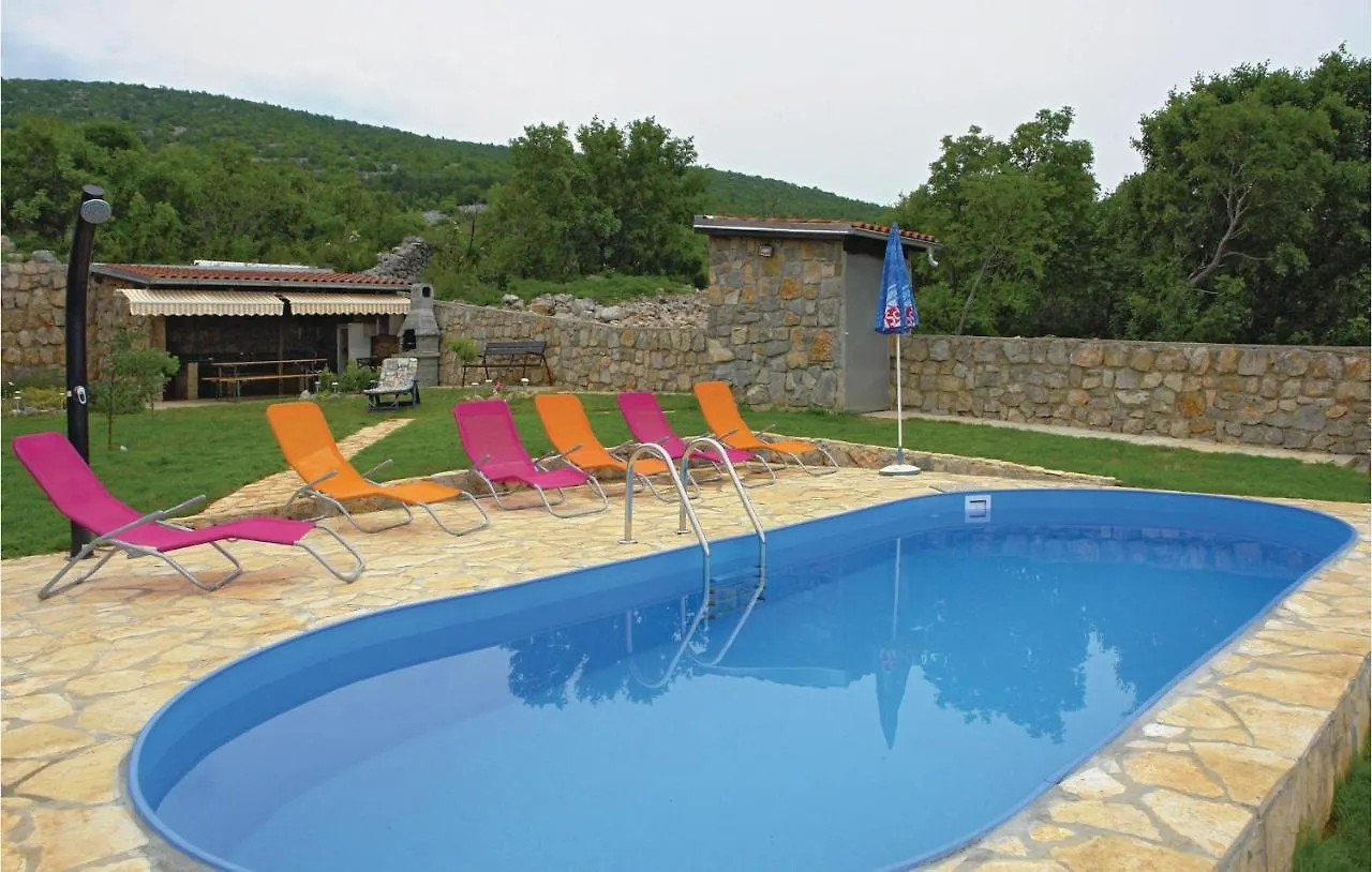 Amazing Apartment In Klenovica Croatia